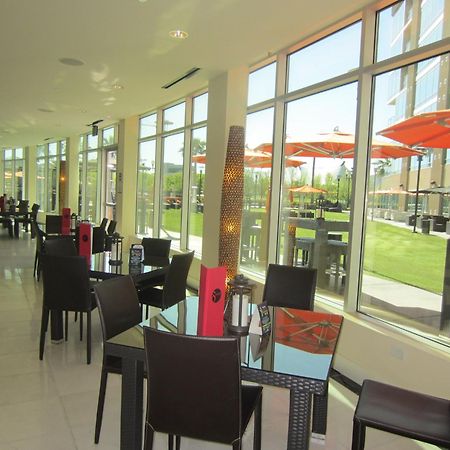 University Plaza Waterfront Hotel Stockton Εξωτερικό φωτογραφία